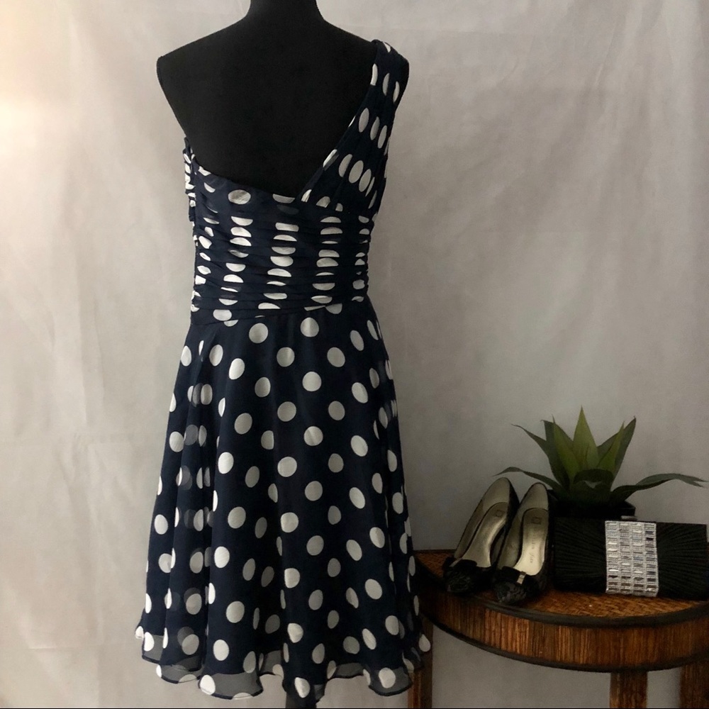 *Adrianna Papell One-Shoulder Vintage Dress - Picture 13 of 14